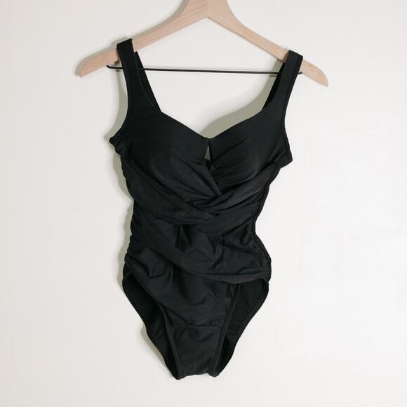 Miraclesuit Must Haves Escape Black Wrap One Piece Swimsuit Womens 10 Slimming - Picture 4 of 9